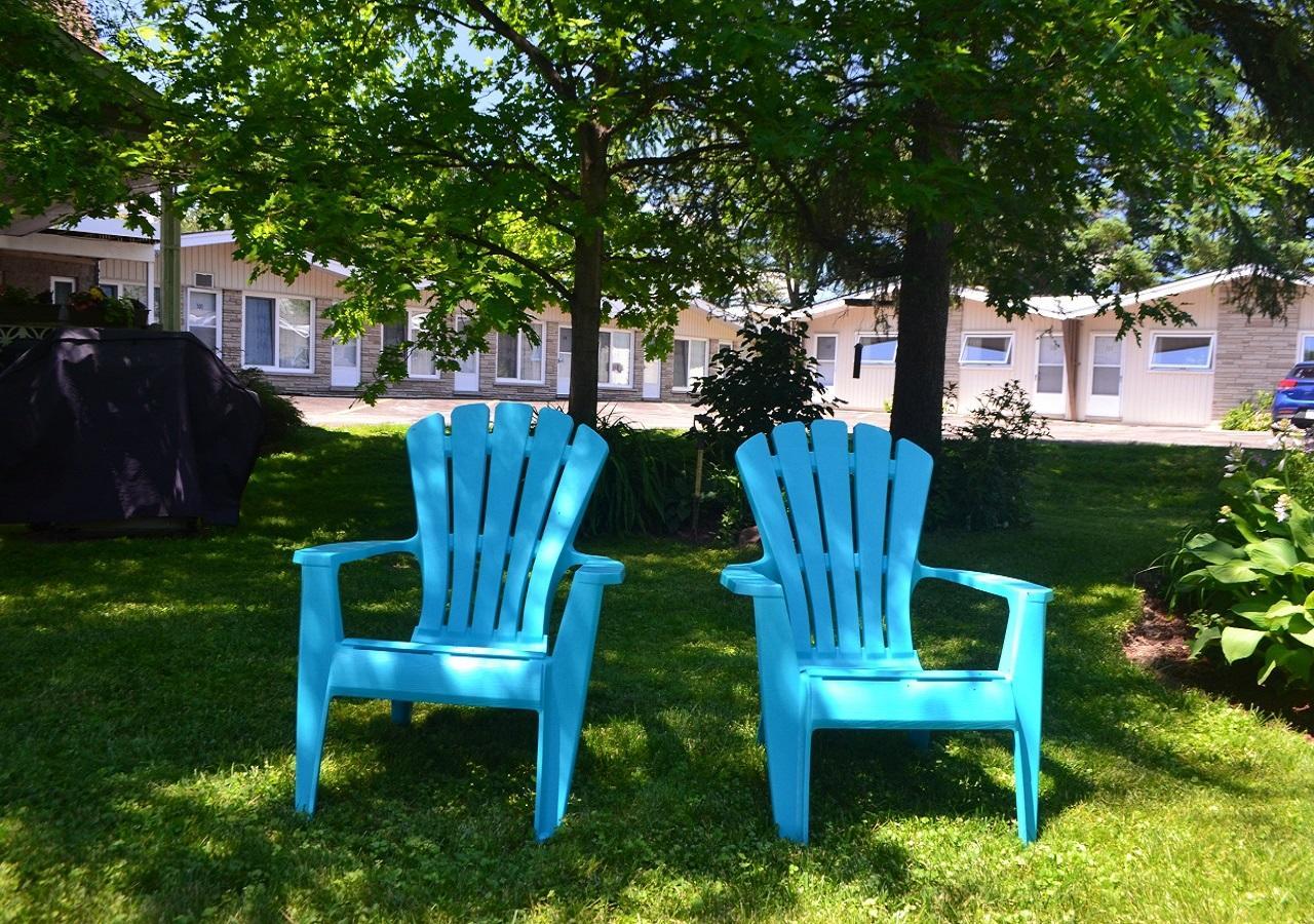 Stratford Suburban Motel Bagian luar foto