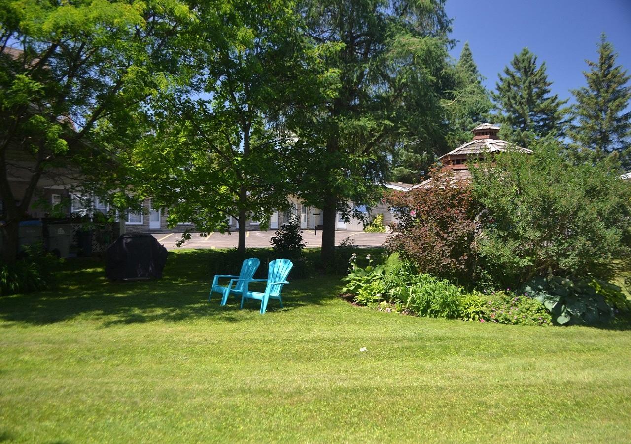 Stratford Suburban Motel Bagian luar foto